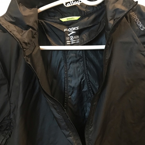 Brooks Women's LSD Jacket - XS - Picture 6 of 10